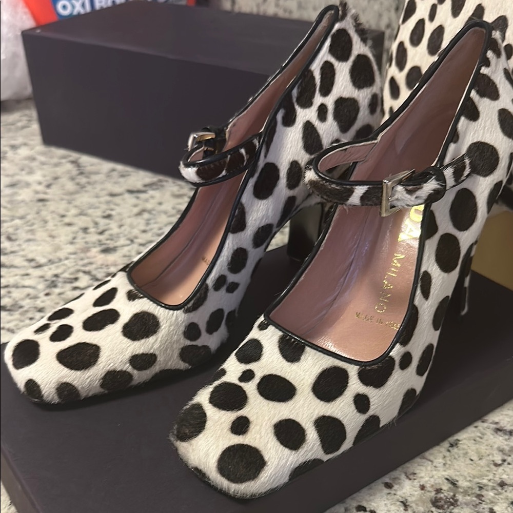 Prada Mary Jane Pony - Picture 4 of 8